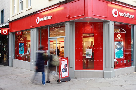 英國上網 UK Vodafone 店面(photo by www.eurocomms.com)